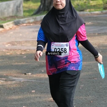 Runner Photo 8124704