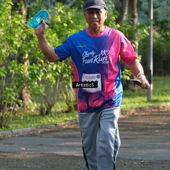 Runner Photo 8124709