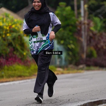 Runner Photo 8124715