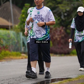 Runner Photo 8124716