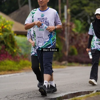 Runner Photo 8124719