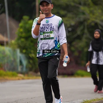 Runner Photo 8124756