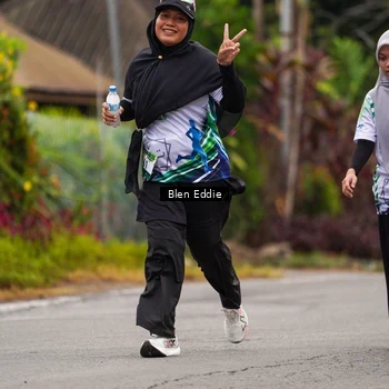 Runner Photo 8124787