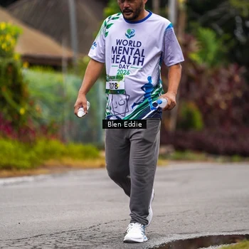 Runner Photo 8124832