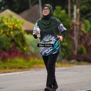 Runner Photo 8124844