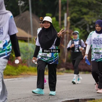 Runner Photo 8124852