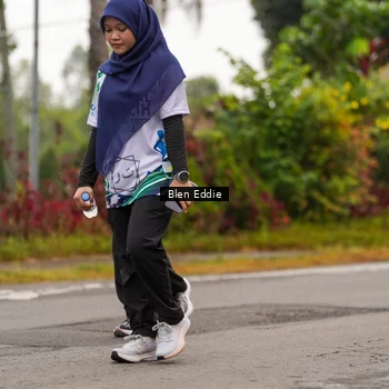 Runner Photo 8124861