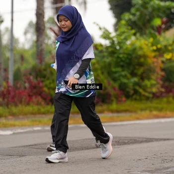 Runner Photo 8124874