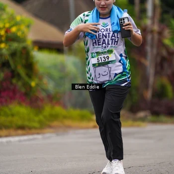 Runner Photo 8124876