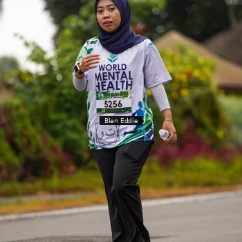 Runner Photo 8124885