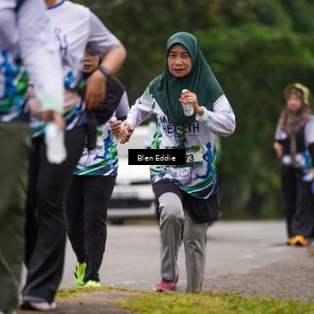 Runner Photo 8124912