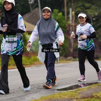 Runner Photo 8124945