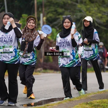 Runner Photo 8124951