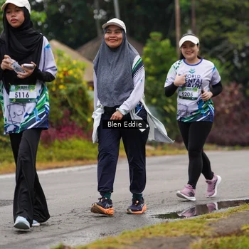 Runner Photo 8124959
