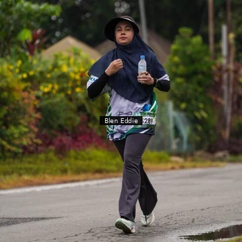 Runner Photo 8124972