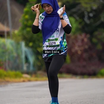 Runner Photo 8124980
