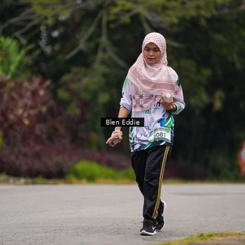 Runner Photo 8124999
