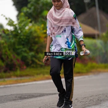 Runner Photo 8125007