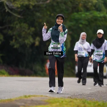 Runner Photo 8125019