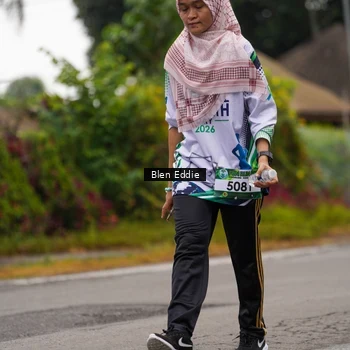 Runner Photo 8125020