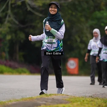Runner Photo 8125024