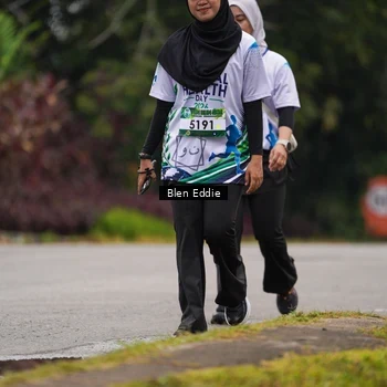 Runner Photo 8125030