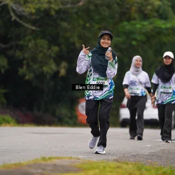 Runner Photo 8125034