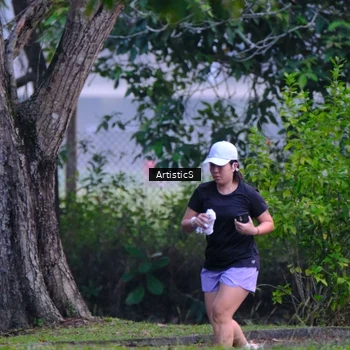 Runner Photo 8125114