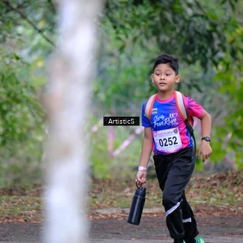 Runner Photo 8125249