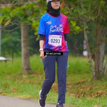 Runner Photo 8125264