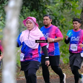 Runner Photo 8125302