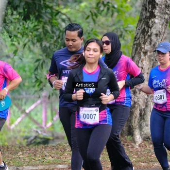 Runner Photo 8125305