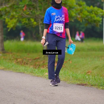 Runner Photo 8125313