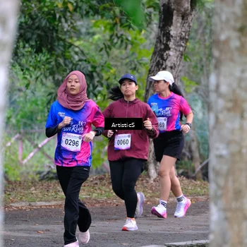 Runner Photo 8125319