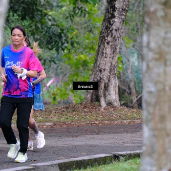 Runner Photo 8125328