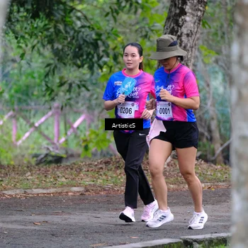 Runner Photo 8125336