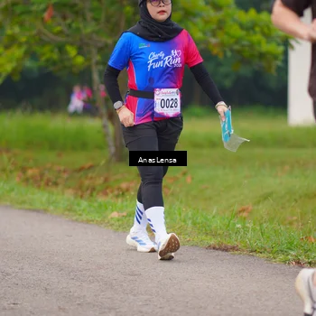 Runner Photo 8125338