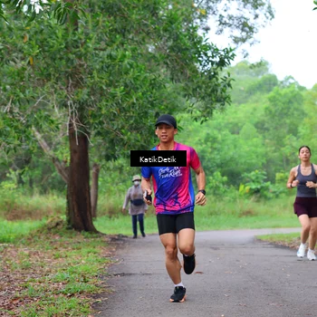 Runner Photo 8125385