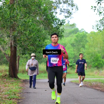 Runner Photo 8125390
