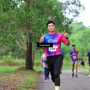Runner Photo 8125409