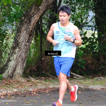 Runner Photo 8125410