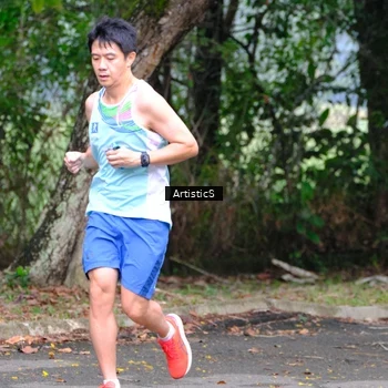 Runner Photo 8125412