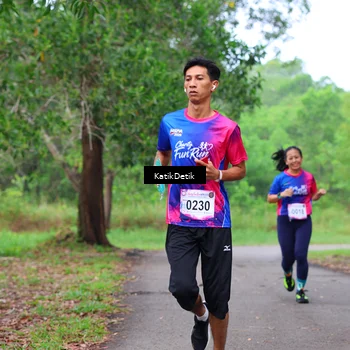 Runner Photo 8125423