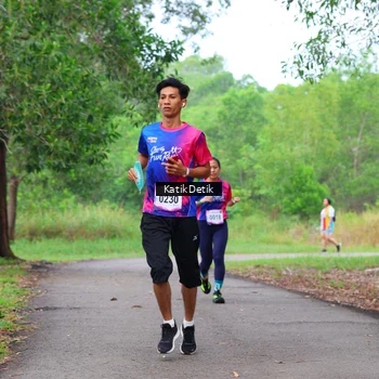 Runner Photo 8125426