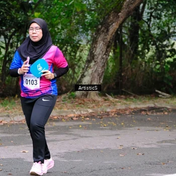 Runner Photo 8125438