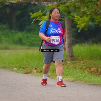 Runner Photo 8125480