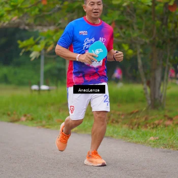 Runner Photo 8125513