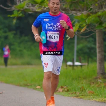 Runner Photo 8125516