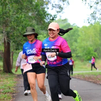 Runner Photo 8125530