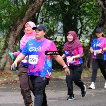 Runner Photo 8125532